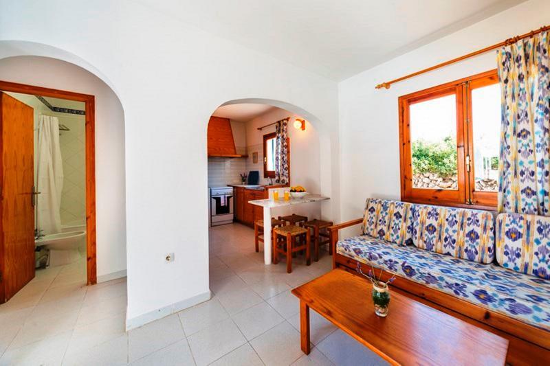 Casas Menorquinas Lejlighed Cala Blanca  Eksteriør billede