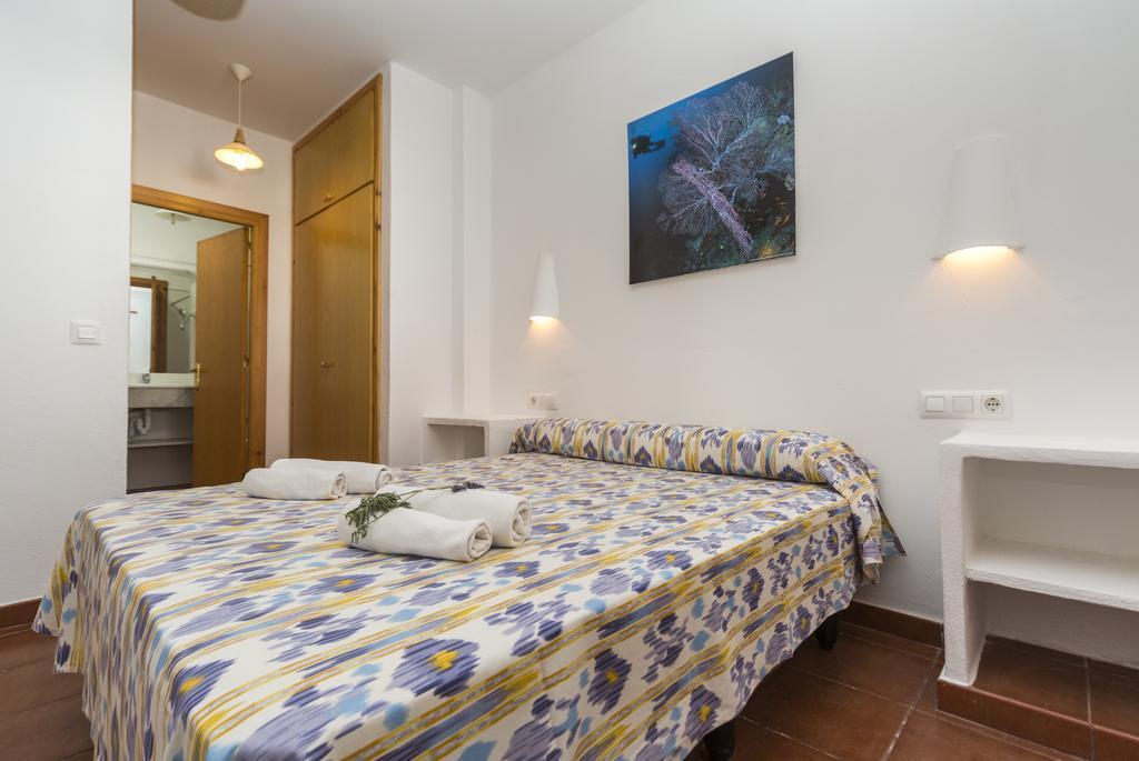 Casas Menorquinas Lejlighed Cala Blanca  Eksteriør billede